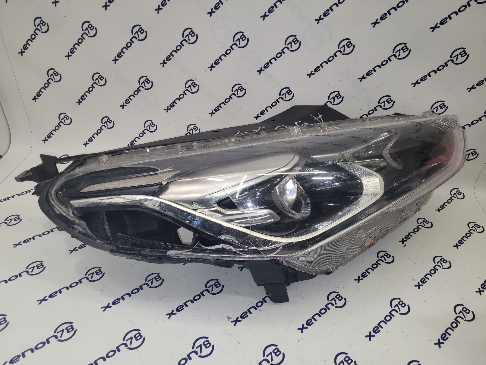 Фара Hyundai Sonata 7 LF (17-19г.) LED правая 92102C1620 ПРОДАНА