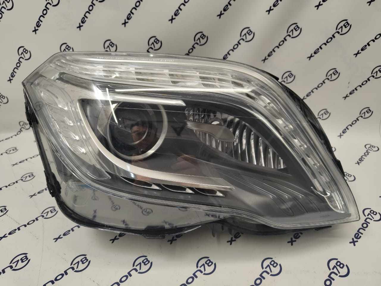 Фара Mercedes GLK (12-15г.) х204 правая A2048201639 бу (ЗК, ЗС) 83176360 П1-21-3