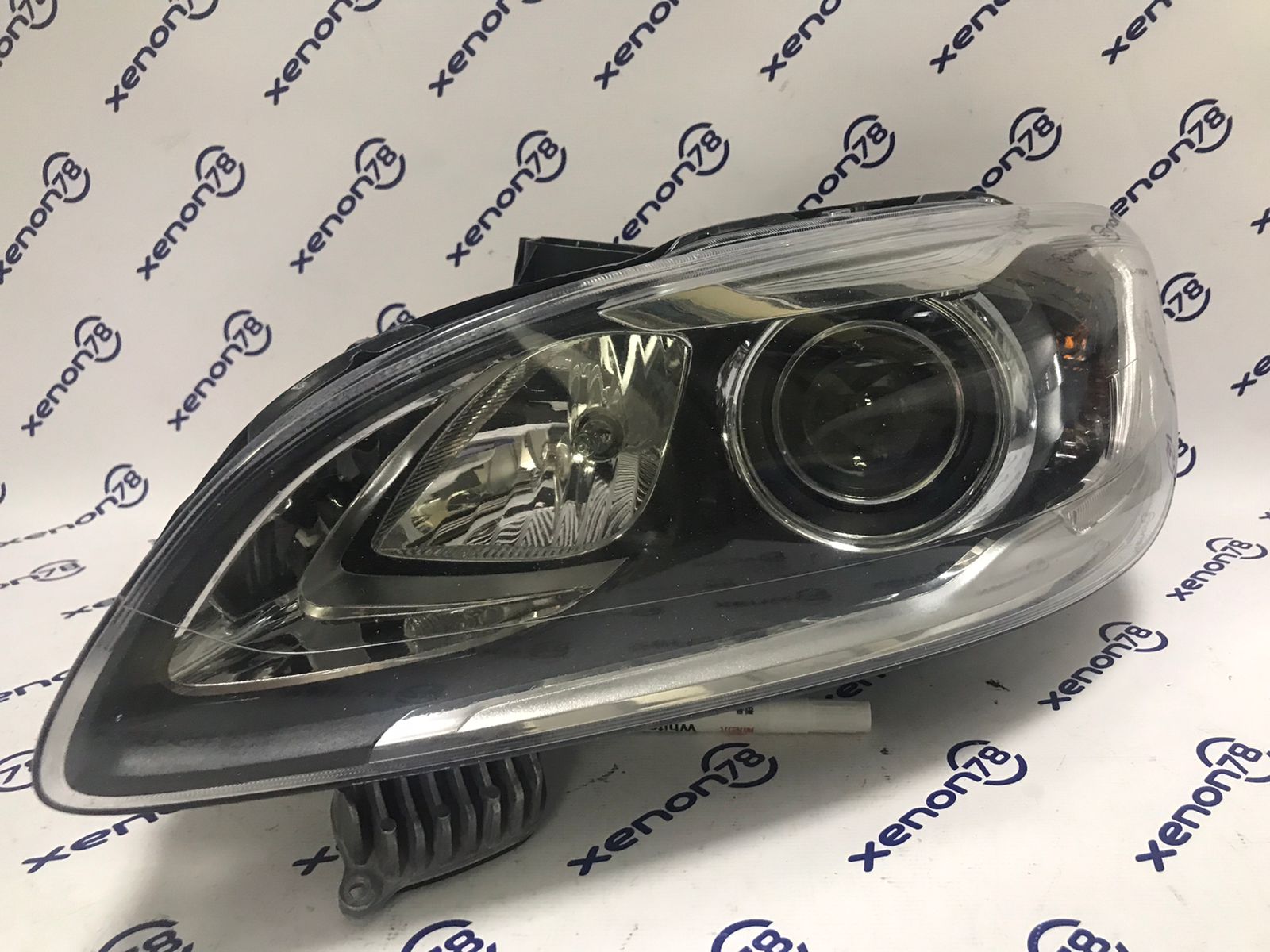 Фара Volvo S60 V60 16г.лев. 31420261 Valeo 89908941 П1-3-3