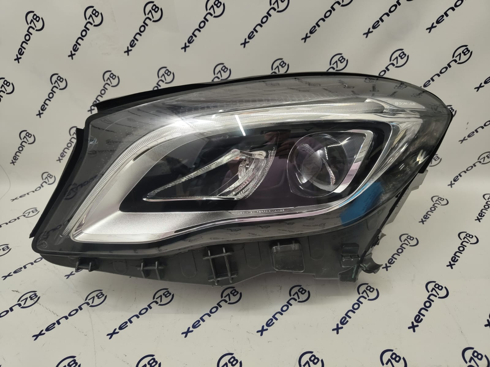 Фара Mercedes GLA x156 рест. LED левая A1569066900 бу (рем. крепления) 83176373 П1-18-2