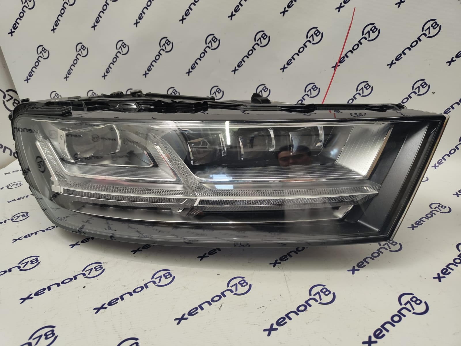 Фара Audi Q7 (2) Matrix правая 4M0941036 (4M0941784) БУ 17г. ЛО