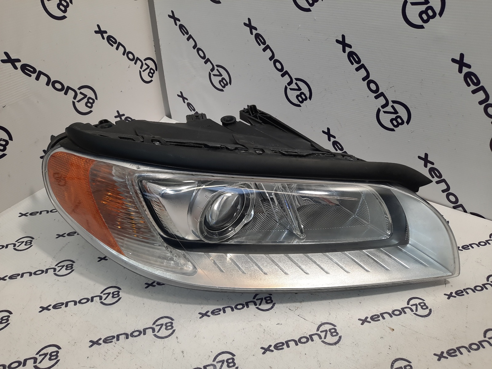 Фара Volvo S80 15г.правая с адаптивом 31383541 БУ(бл и ламп D1s)ZKW	П1-11-4