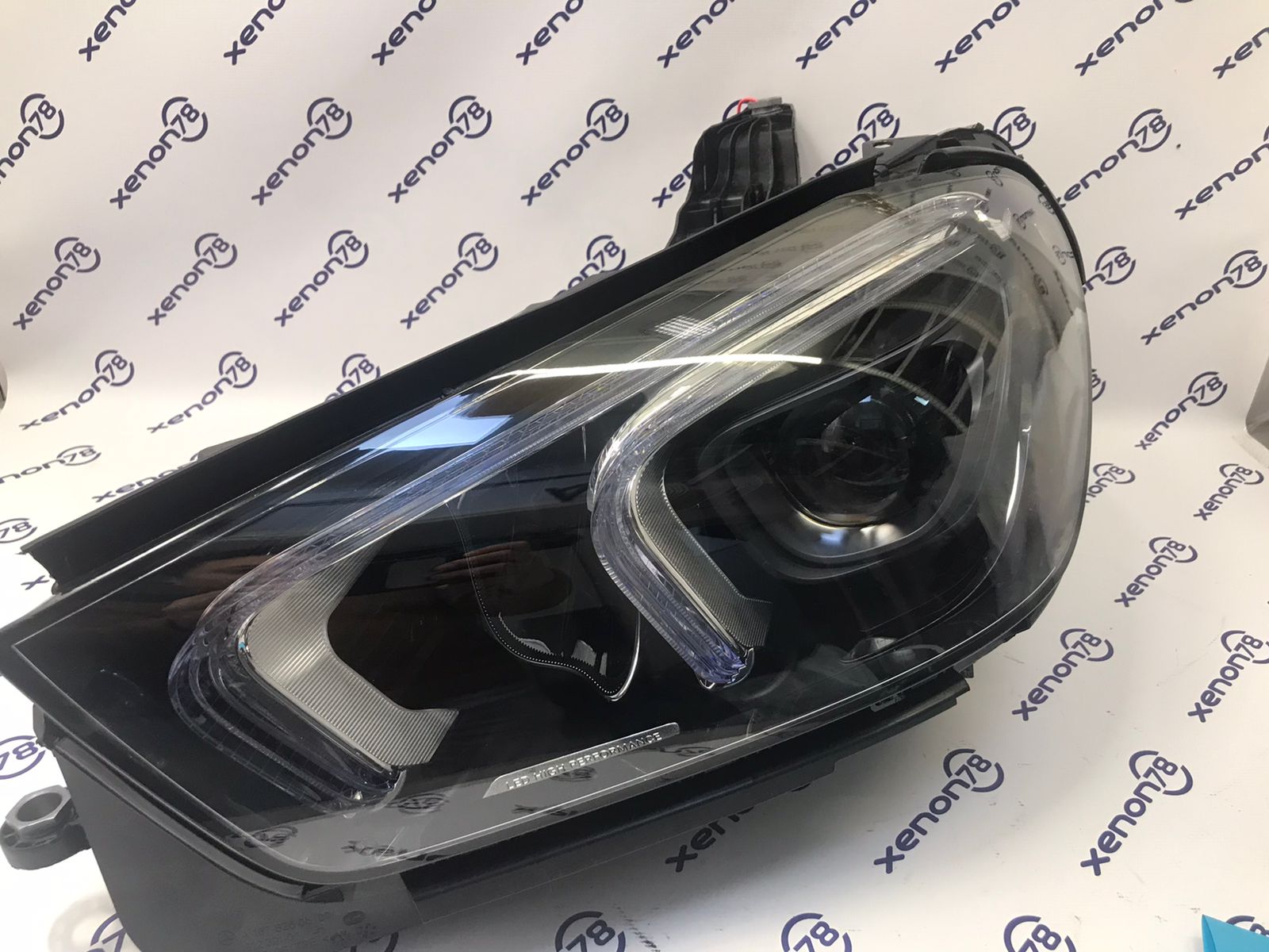 Фара Mercedes GLE v167 (18-24) левая A1679066706 бу 21г.ПРОДАНА