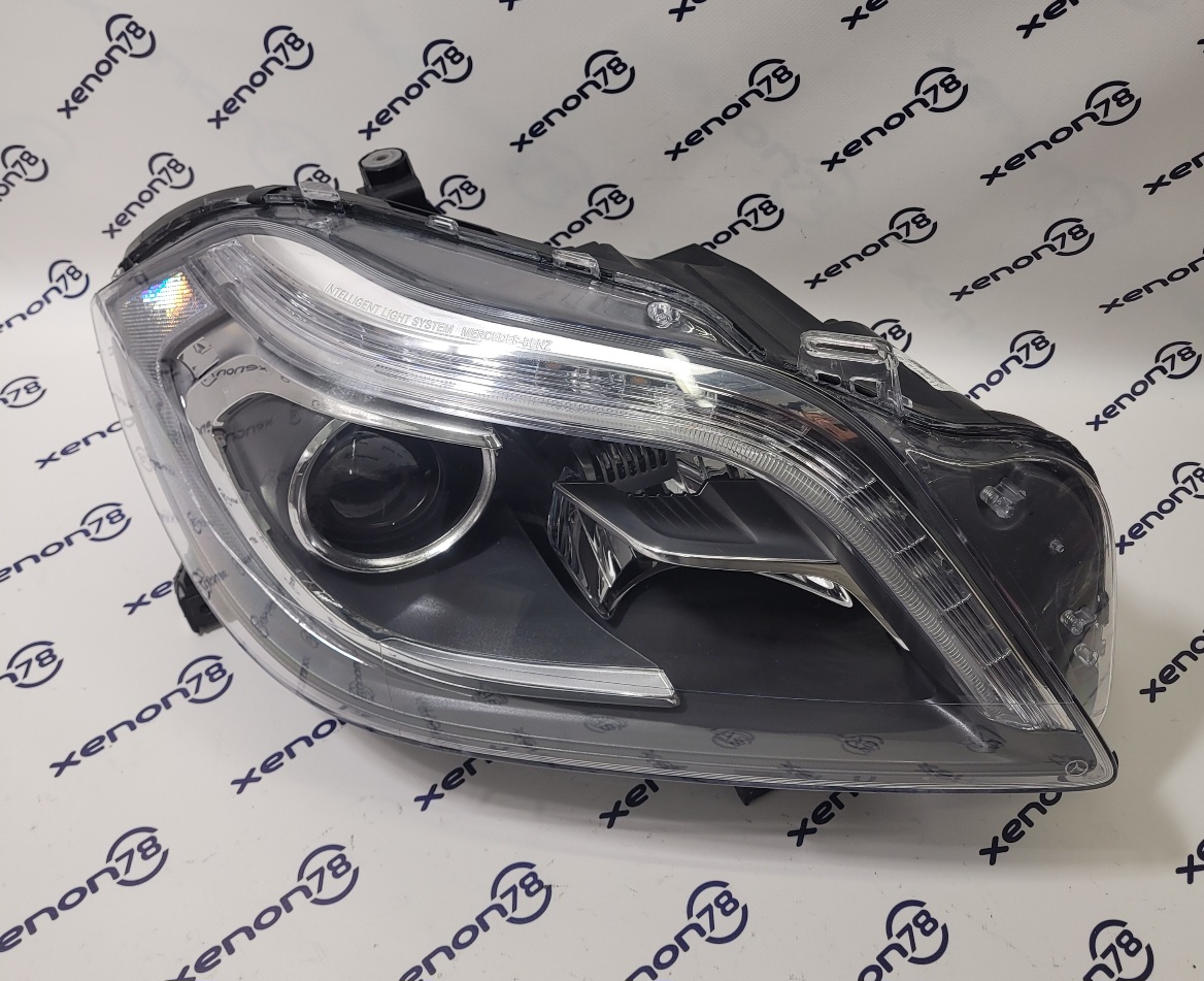 Фара Mercedes GL W166 правая A1668203559 (новое стекло)