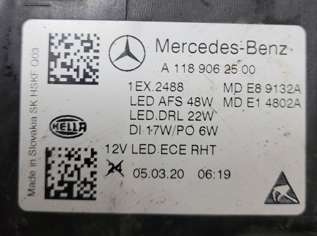 Фара Mercedes CLA w118 левая A1189062500 бу 20г. /30 (замена стекла, РК) 