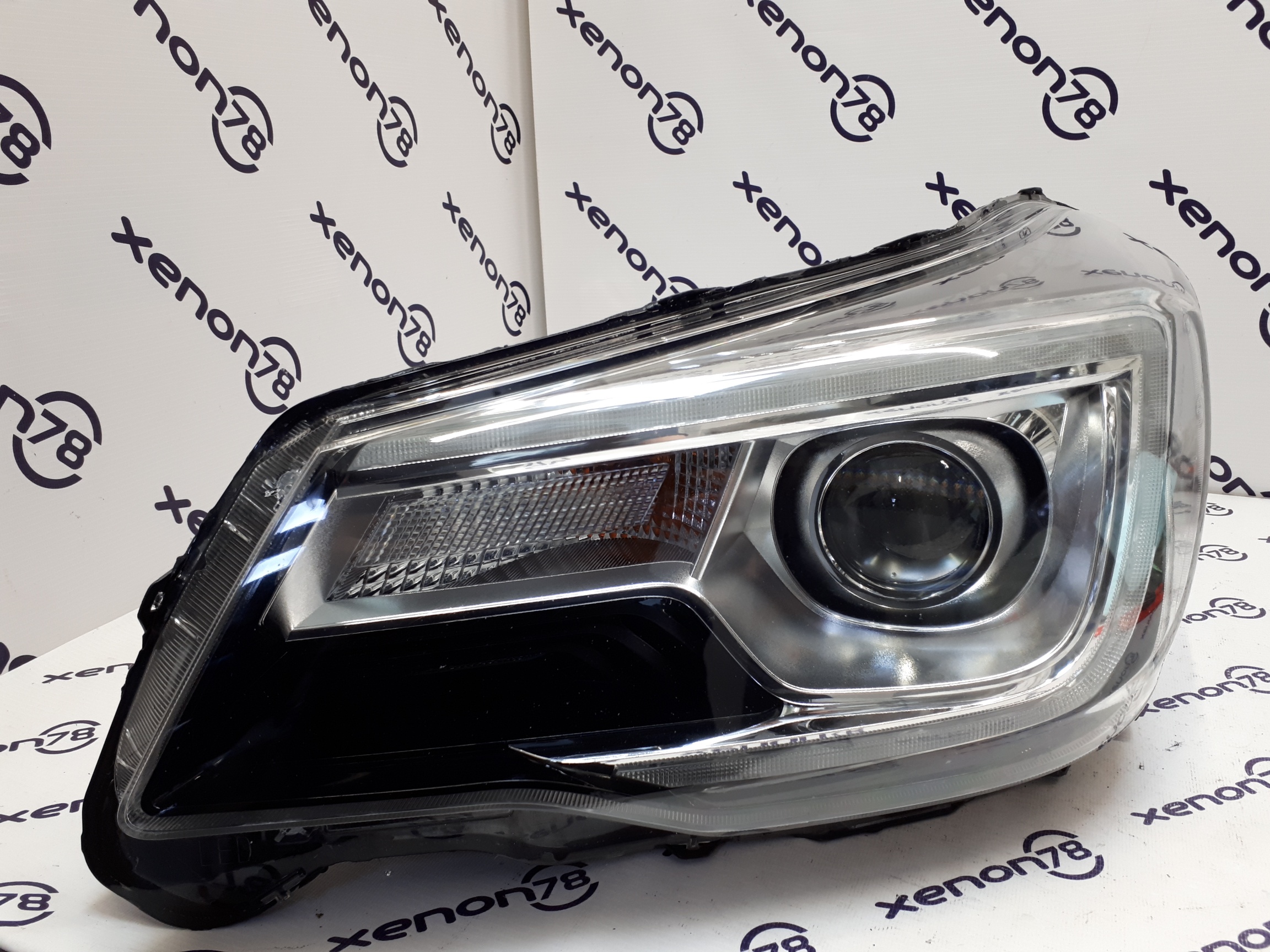 Фара Subaru Forester(4)16-18г.) SJ левая Bi-LED с мотором а/кор.  84002SG253 П1-10-6