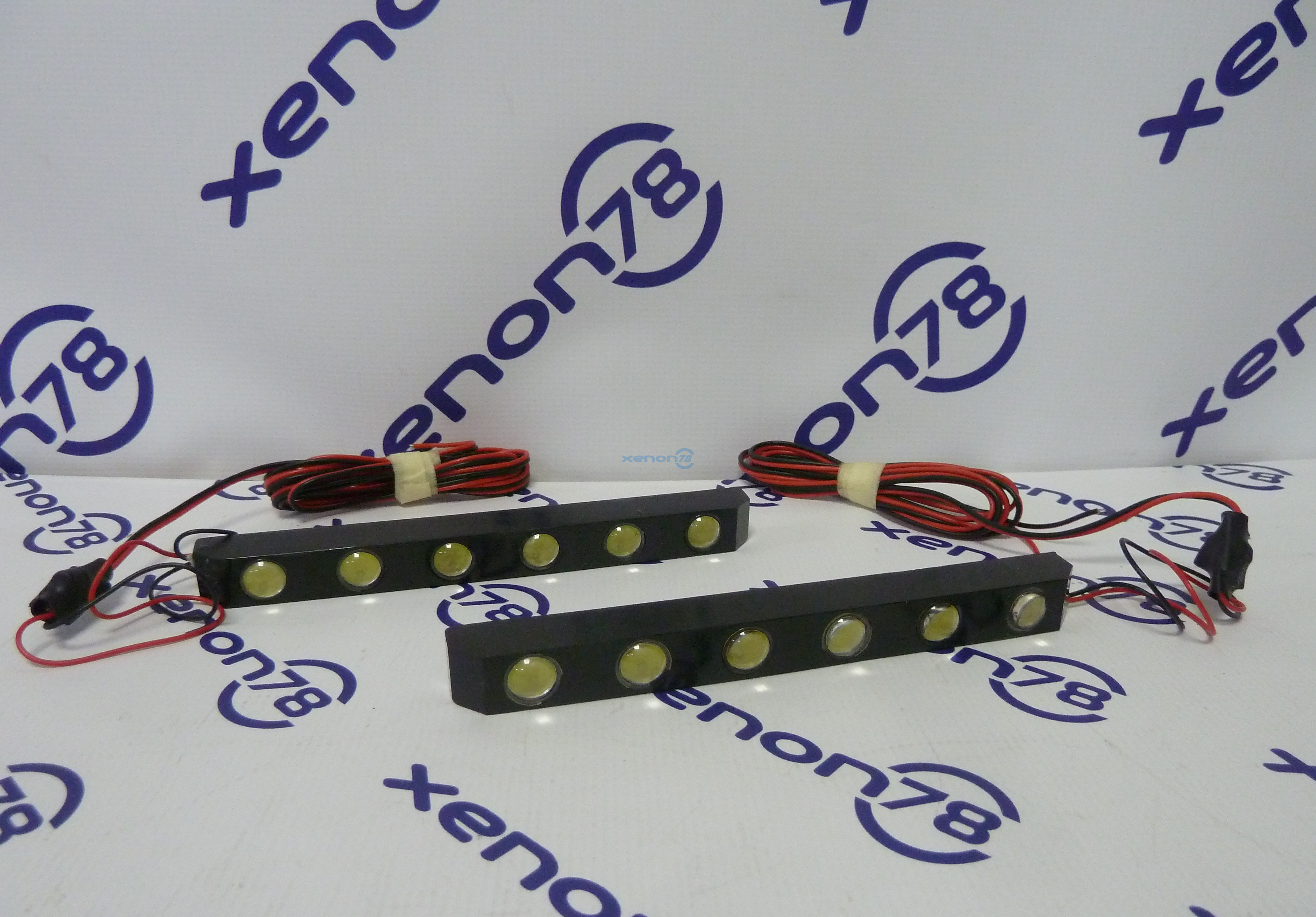 Светодиодные фонари DRL 6HP (6x1,5W) 5000K 12V black накладные (160x15x15 мм) комплект