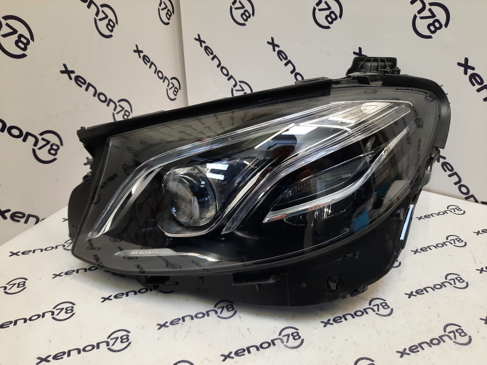 Фара MB E-class W213 Multi Beam LED левая A2139062506KZ 2018  БУ новое стекло П1-7-1