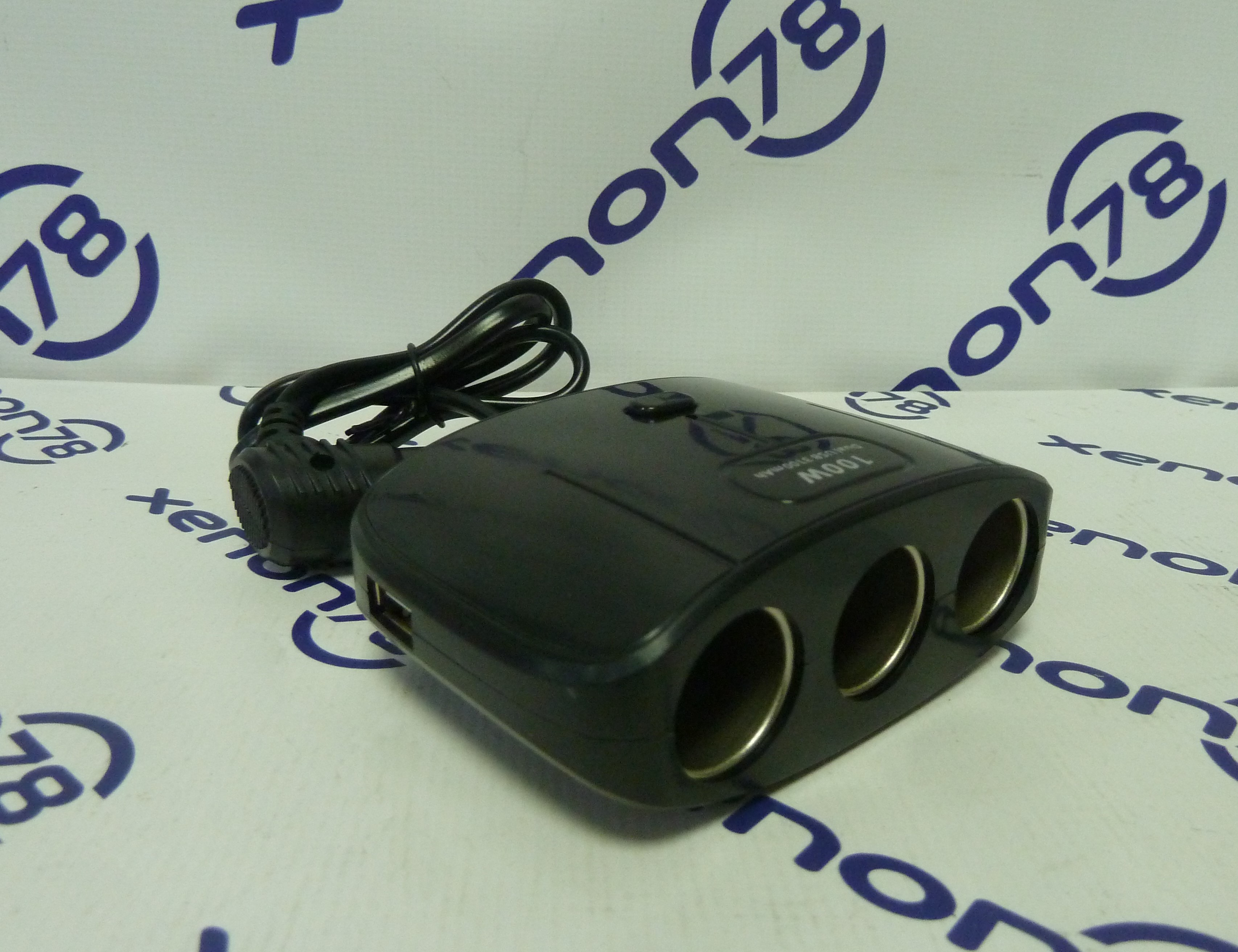 Автомобильный разветвитель прикуривателя 100W 12-24V USB (индикация 3 гнезда)