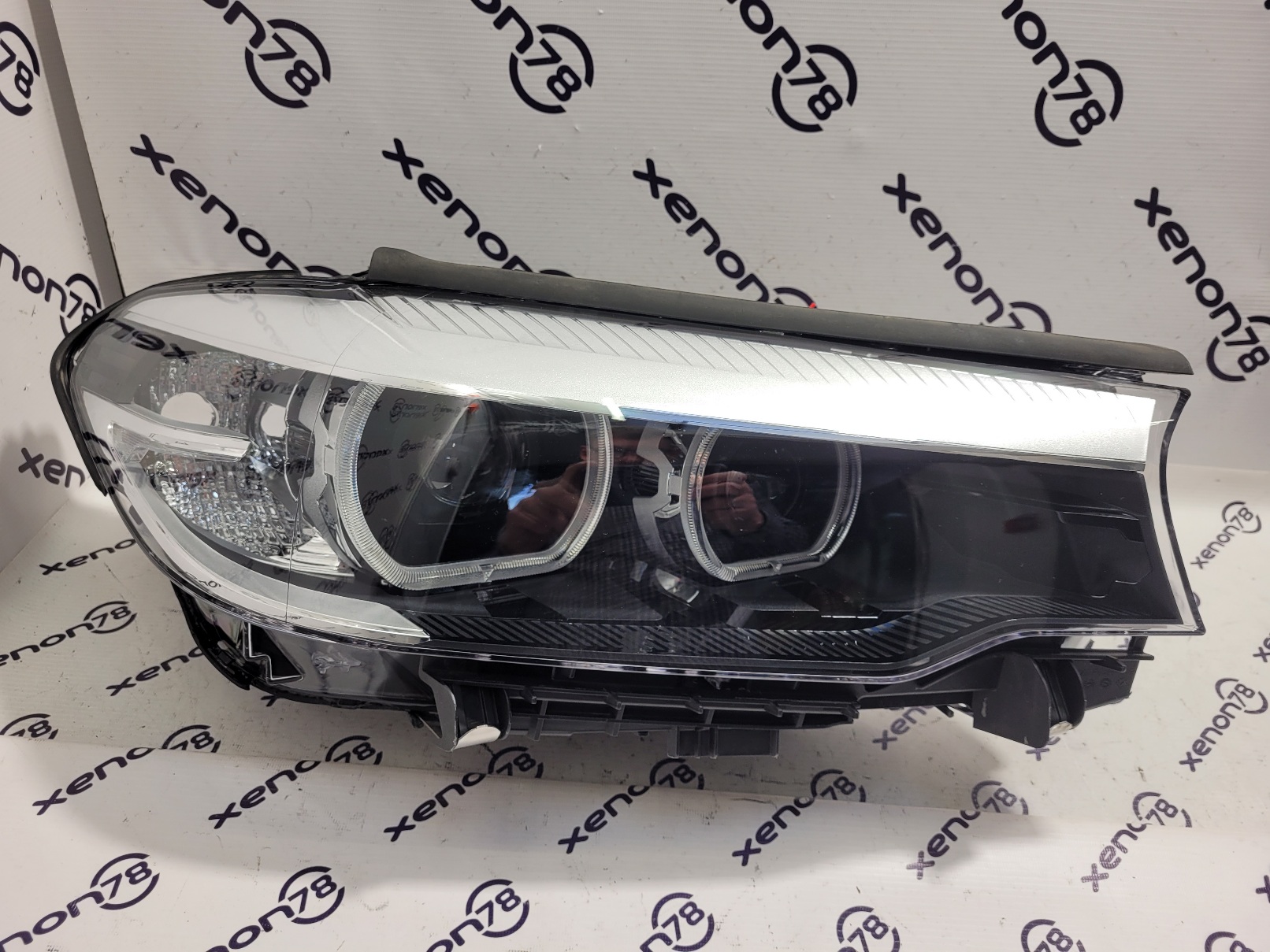 Фара BMW 5 G30 LED правая 84991112-01 ZKW БУ 2018г(новое стекло) Продана