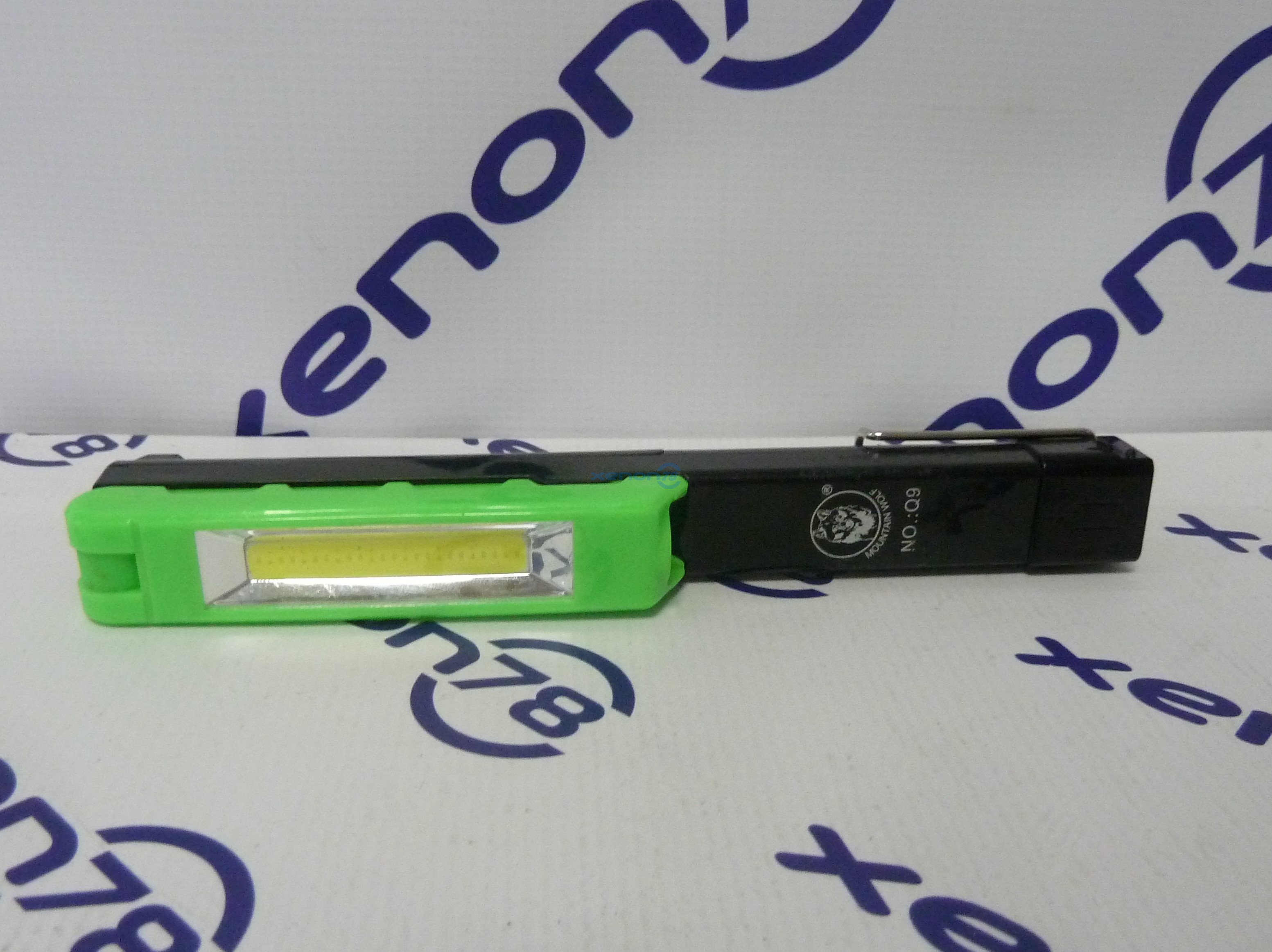 Фонарь светодиодный  Police-7001 ручка (CREE + COB, магнит, ААА)