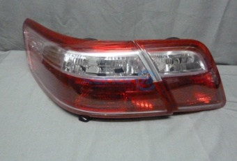 Задний левый фонарь Toyota Camry V40 (2006-2009)
