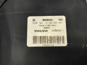Вентилятор радиатора Volvo S60/S80/XC70, 0130303894 / 947 BOSCH б/у