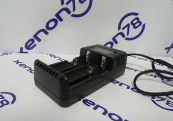 ЗУ для АКБ 18650 с LED экраном, интелект.зарядка с проводом от 220в на 2 АКБ
