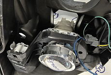Замена линз Cadillac Escalade (2011 года) на Bi-LED 3.0" Klunger A3 MAX 