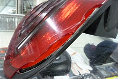Ремонт стекла заднего фонаря Mercedes-Benz W211