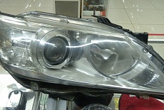 Ремонт креплений и корпуса фар - Toyota Camry (2013)
