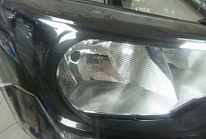 Установка биксеноновых линз 2,5" (ближний), светодиодных моделей (дальний), дневных ходовых огней в фары Ford Transit